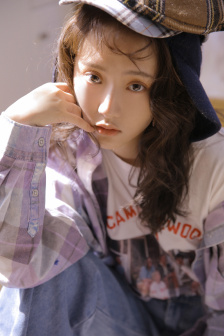 裙角飞扬的日子